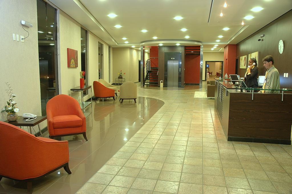Hotel Dom Henrique Timóteo Extérieur photo